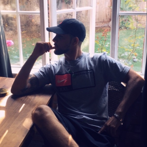 Meet your Posher, Ryan - Picture 2 of 6